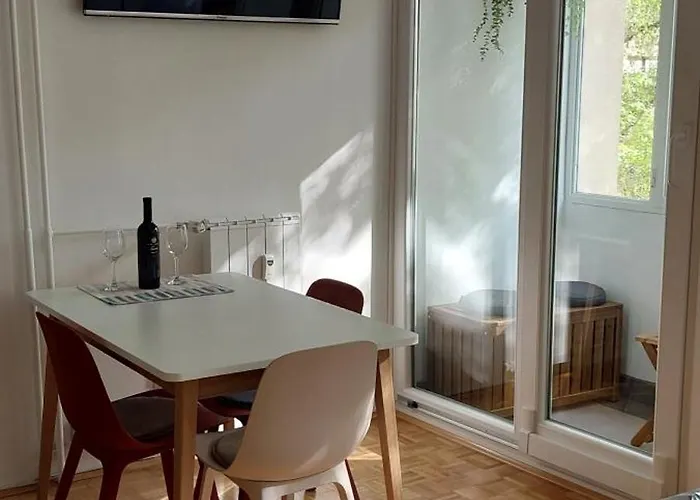 Zg City Suite