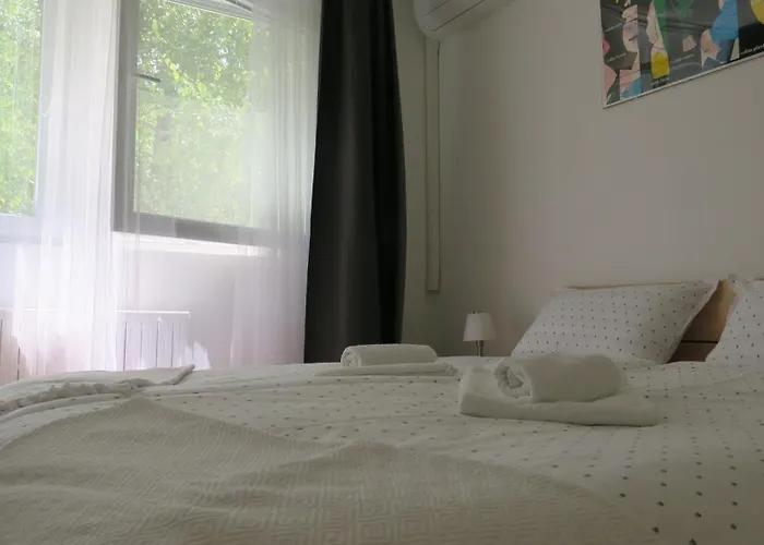 Zg City Suite